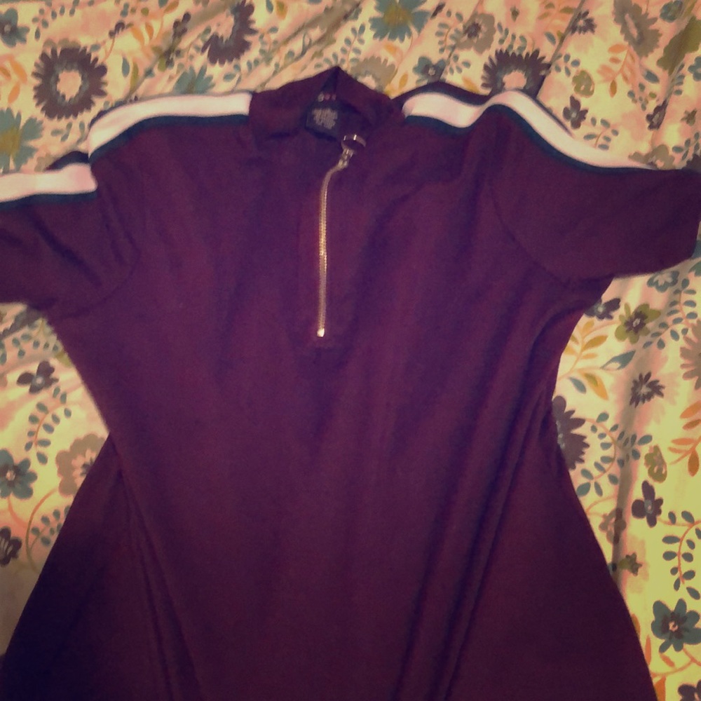 A teen dress cute for jus t hanging or a party